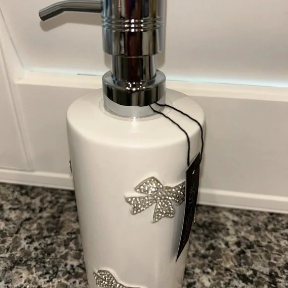Rachel Zoe Bathroom 3 Pc Vanity Set Rhinestone Bows Ceramic